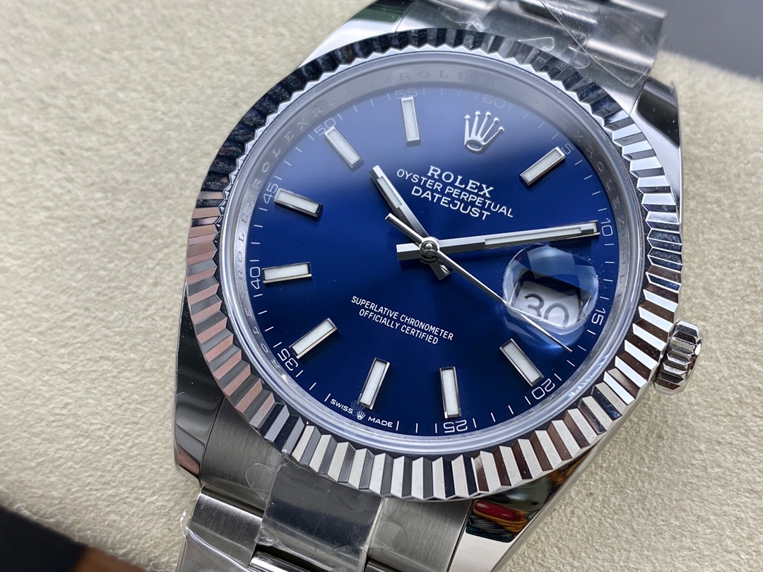 Rolex Datejust 126334 0001 Fluted Bezel Blue Dial 41MM Mens Replica Watch