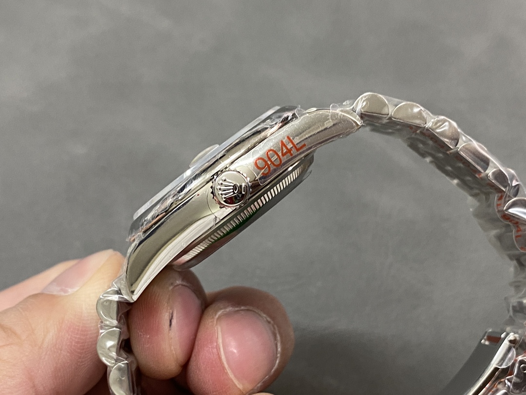 Rolex Datejust 36 Stainless Steel Mint Green Dial Jubilee M126200-0023