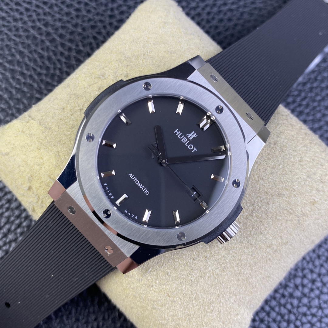 Hublot Classic Fusion 511.co.1181.rx 45mm Mens