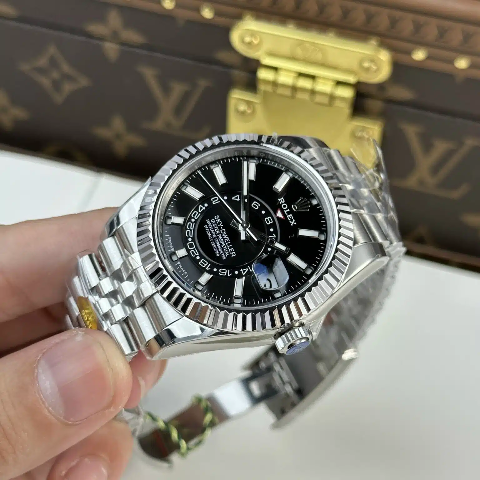 Rolex Sky Dweller Black Dial Jubilee m336934 0008 Automatic 42MM