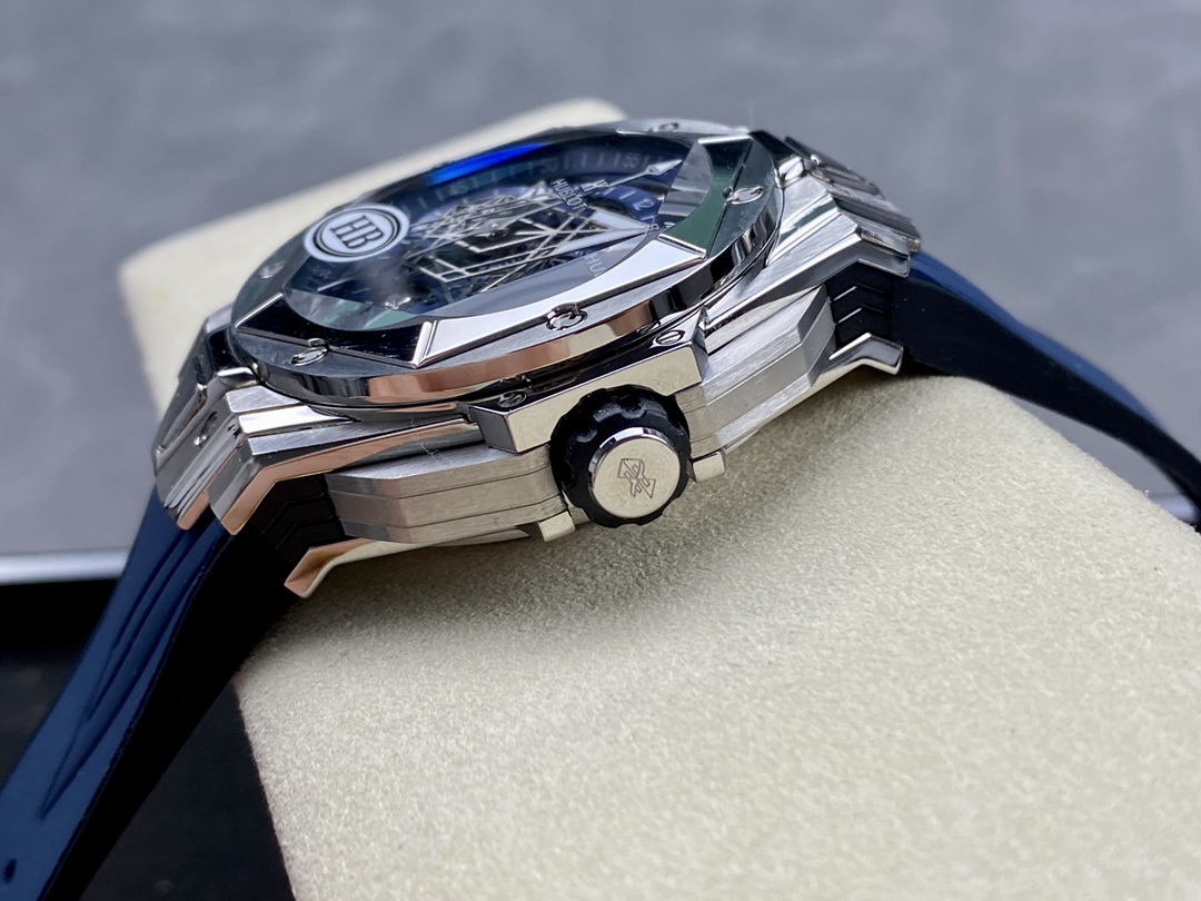 Hublot Big Bang Sang Bleu II Titanium 418.NX.5107.RX.MXM20