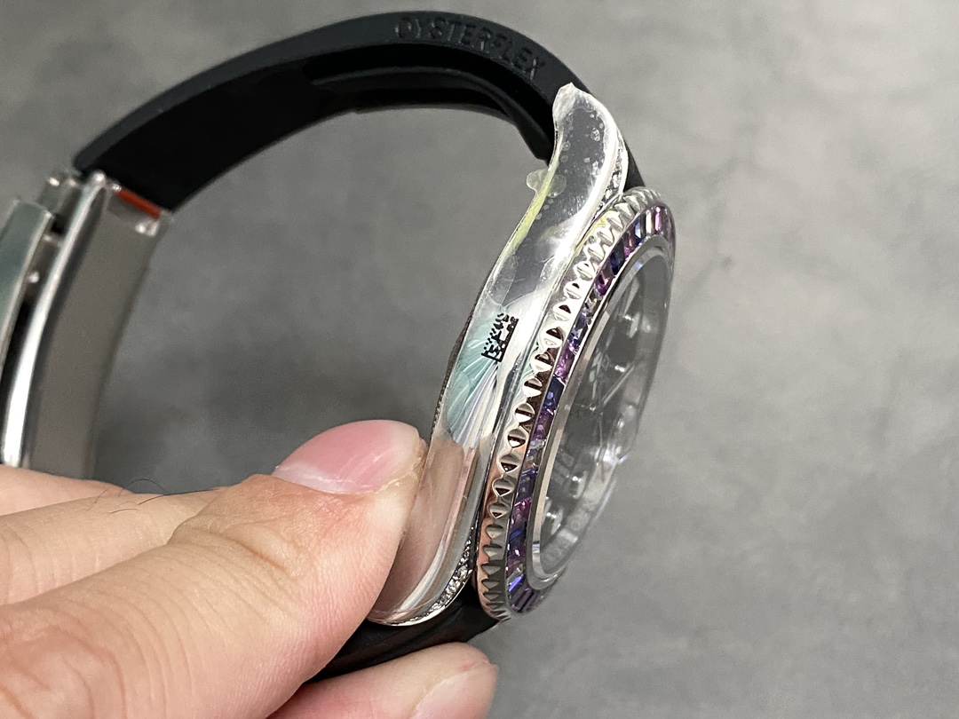 Rolex Yacht Master 40 Gem Set 126679SABR 0002 Black Dial Watch