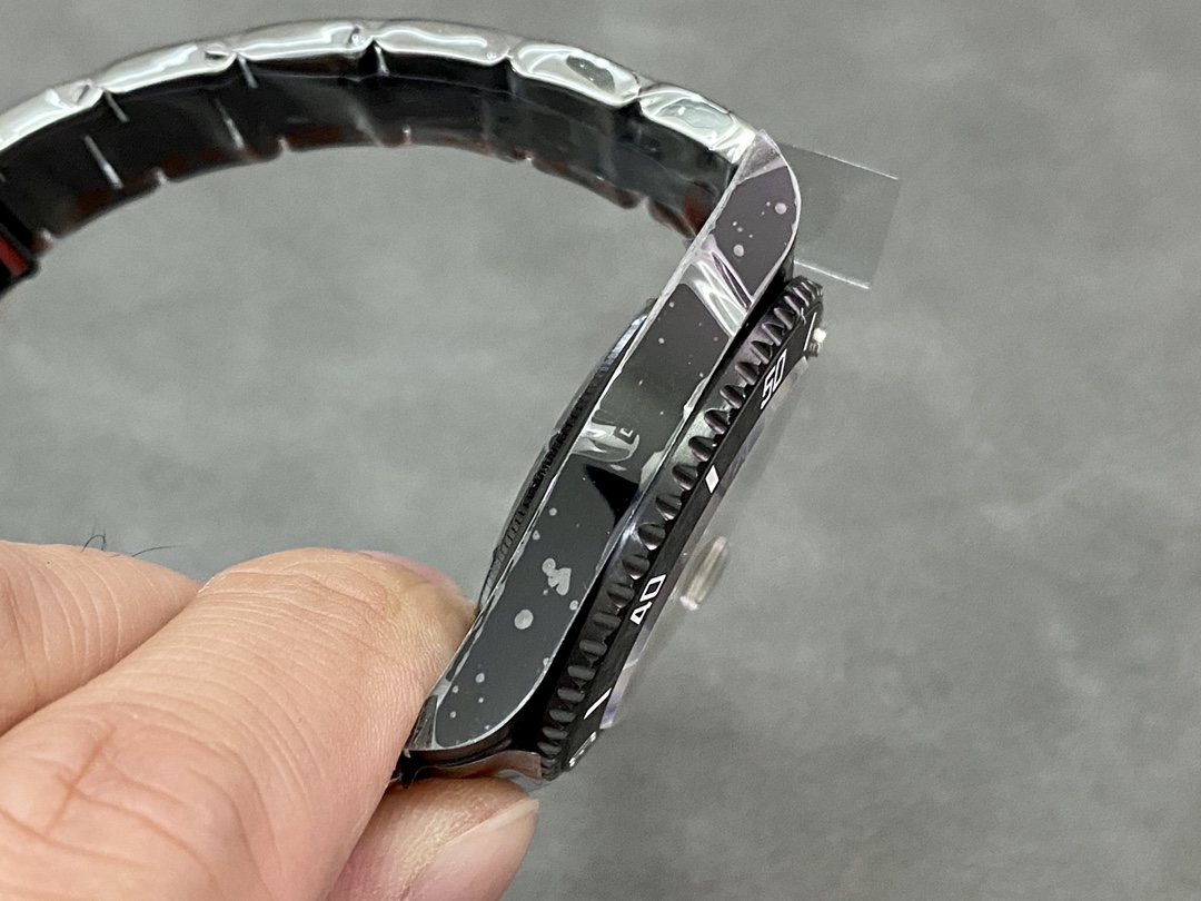 Rolex Submariner Diw 116610 PVD-DLC Stainless Steel Carbon Fiber Bezel Champagne Dial