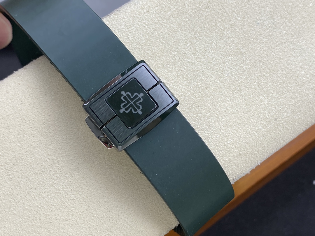 Patek Philippe Nautilus Green Rubber Blue Dial 5711 40MM Watch