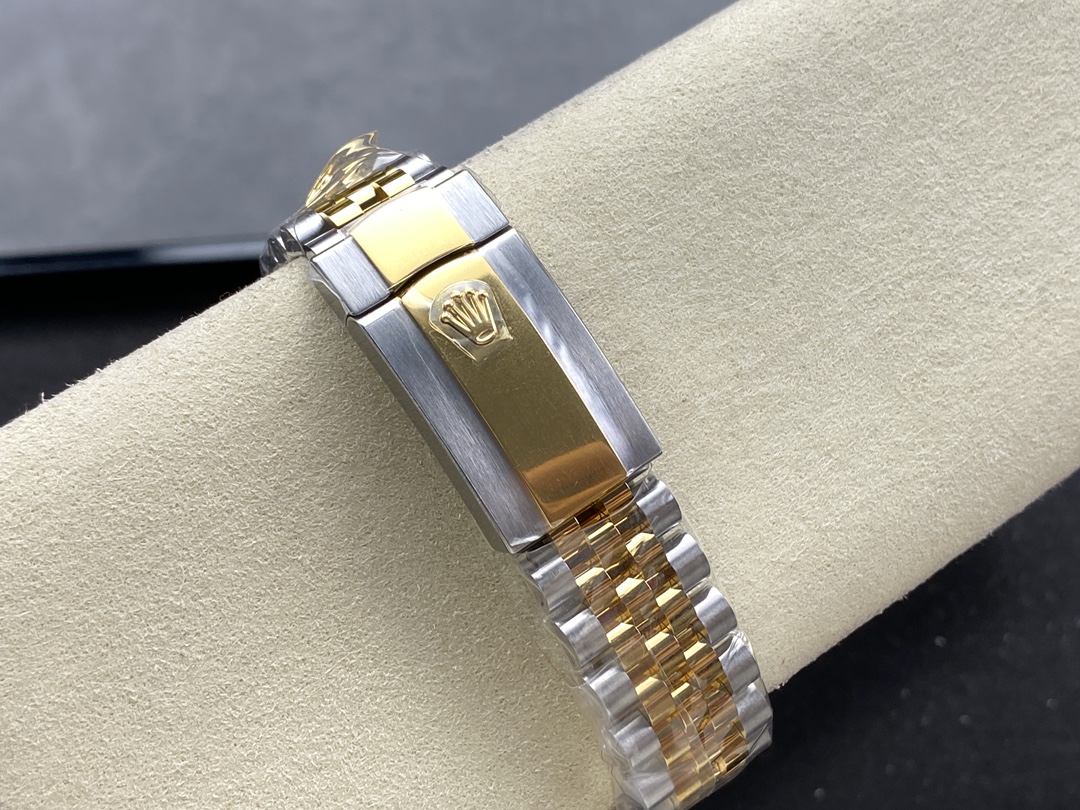 Rolex Datejust 126333 0006 Black Diamond Jubilee 41mm Men's Watch