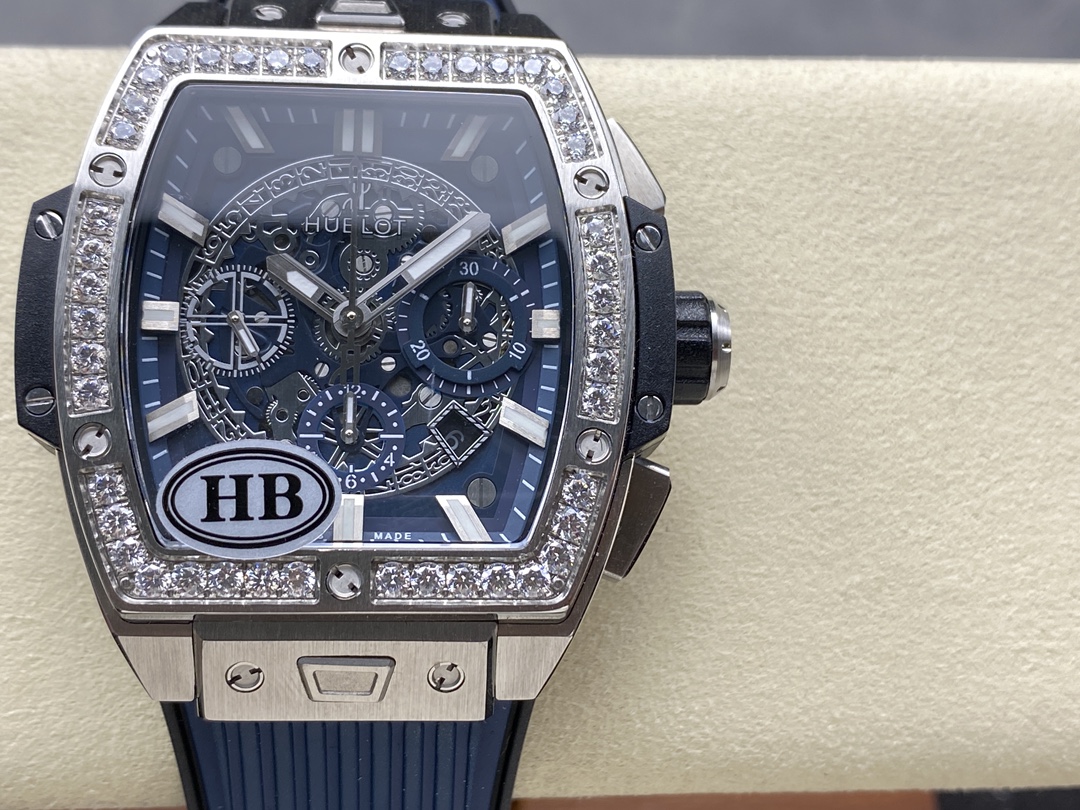 Hublot Spirit of Big Bang Chronograph 42mm 642.OE.2010.RW.1204