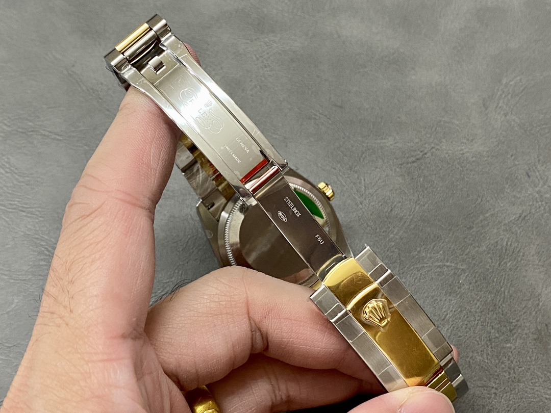 Rolex Datejust 36 Yellow Gold Black Dial m126283rbr 0008