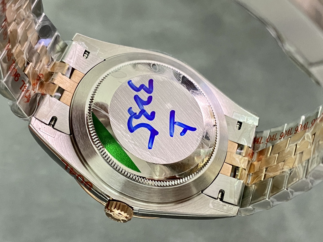 Rolex Datejust 41MM 126301 0010 Rose Gold Sundust Index Dial Mens Replica Watch