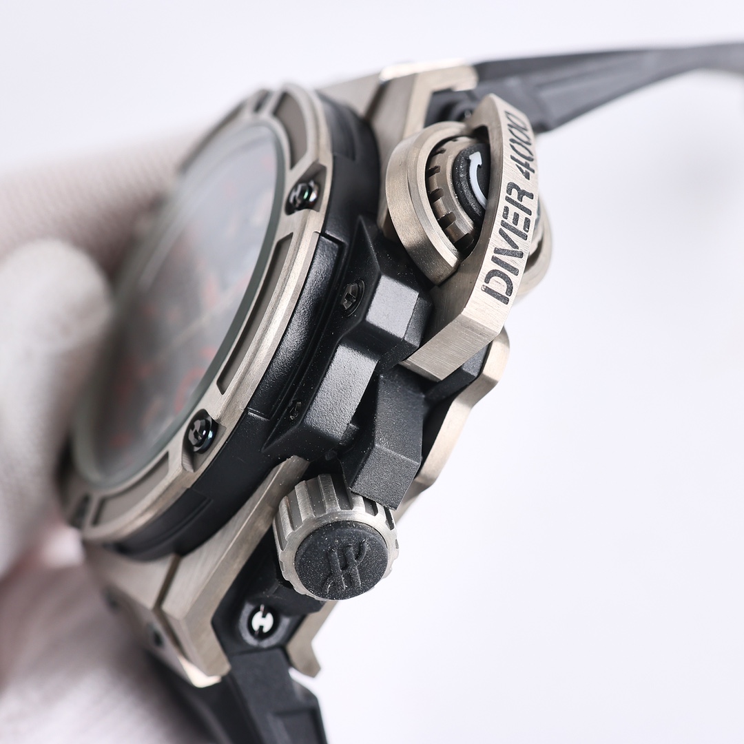 Hublot King Power 731.NX.1190.RX 48mm