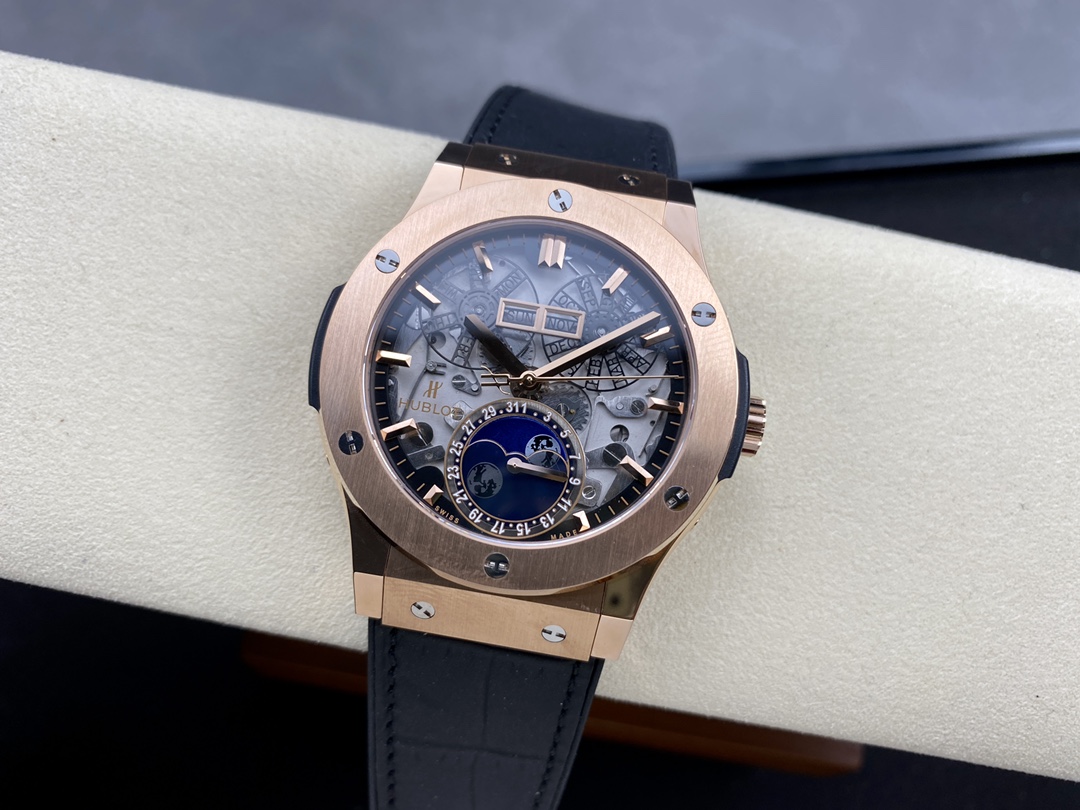 Hublot Classic Fusion 517.OX.0180.LR 45 mm Mens