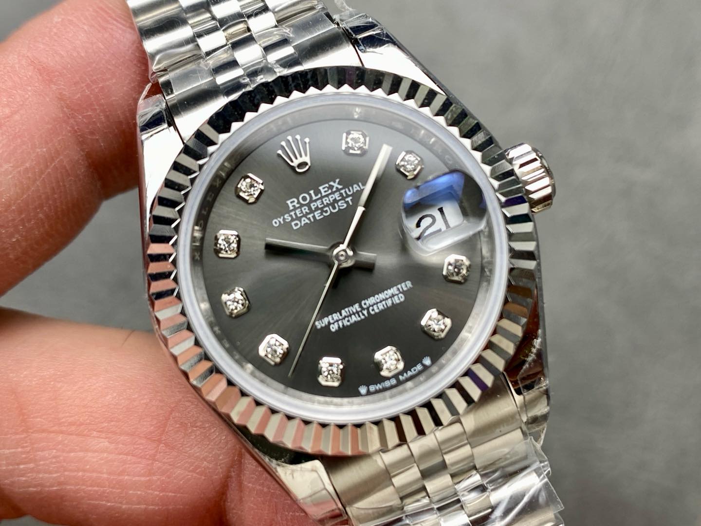 Rolex Datejust 279174 Stainless Steel Dark Grey Diamond Dial 28mm Lady Replica Watch
