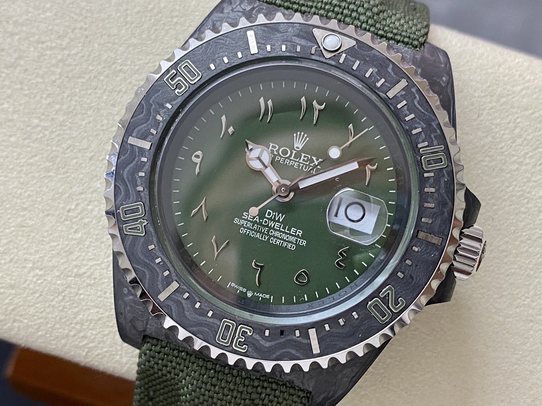 Rolex Sea Dweller DiW Carbon HUNTER ARABIC 43mm Luxury Mens Watch