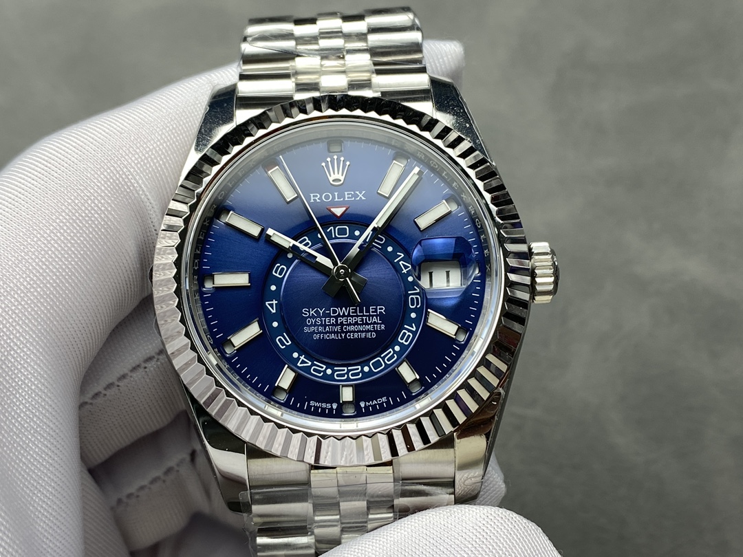 Rolex Sky-Dweller 42 m336934 0006 Fluted Bezel Blue Dial Replica Watch