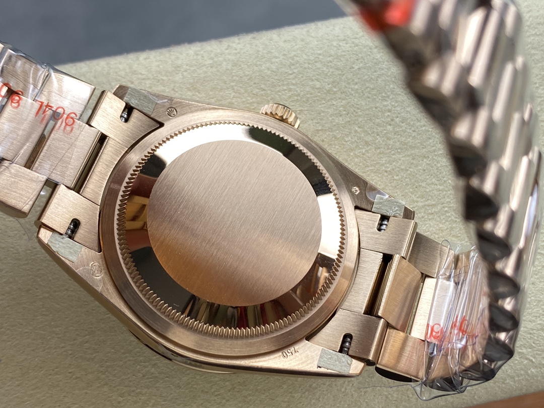 Rolex Day Date Oyster 36 mm Everose Gold Diamonds Bezel M128345RBR 0068