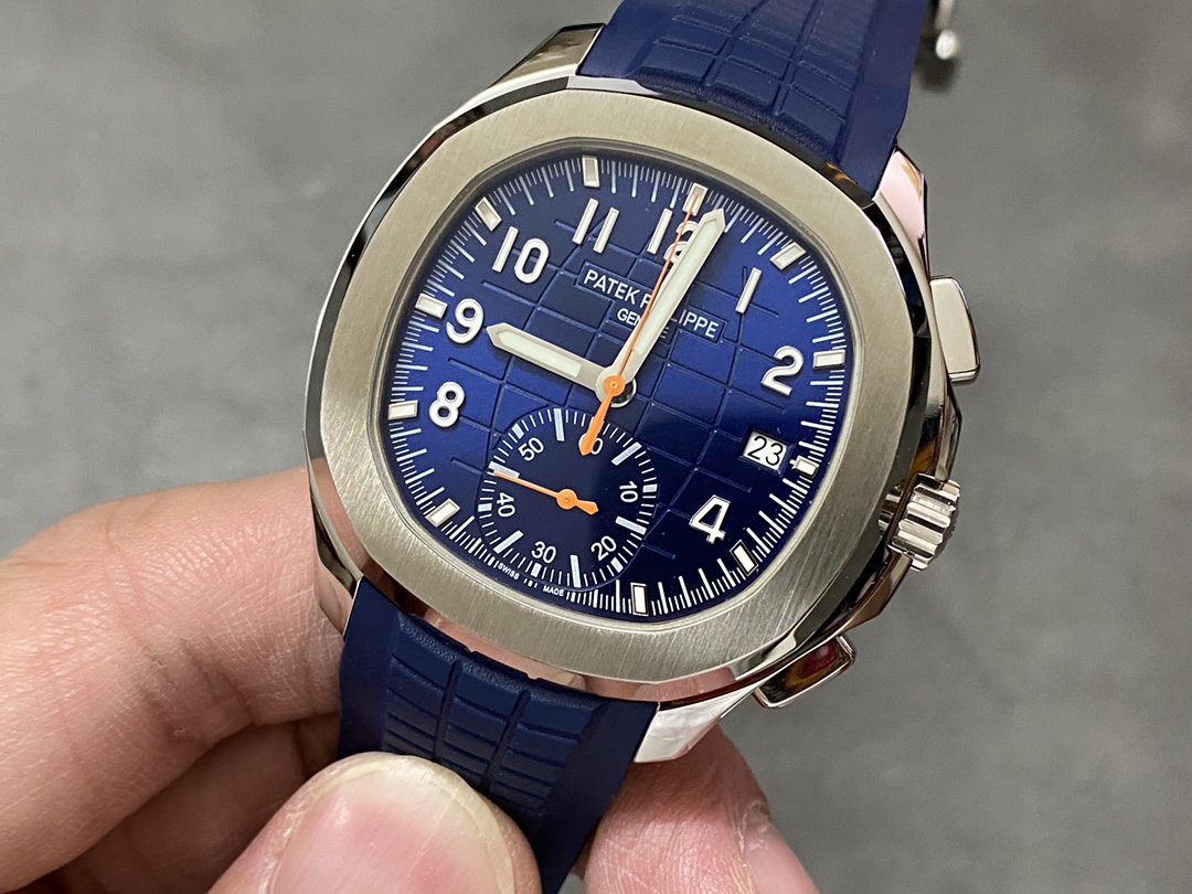 Replica Patek Philippe Aquanaut Blue 5968A 001 42mm Mens Watch