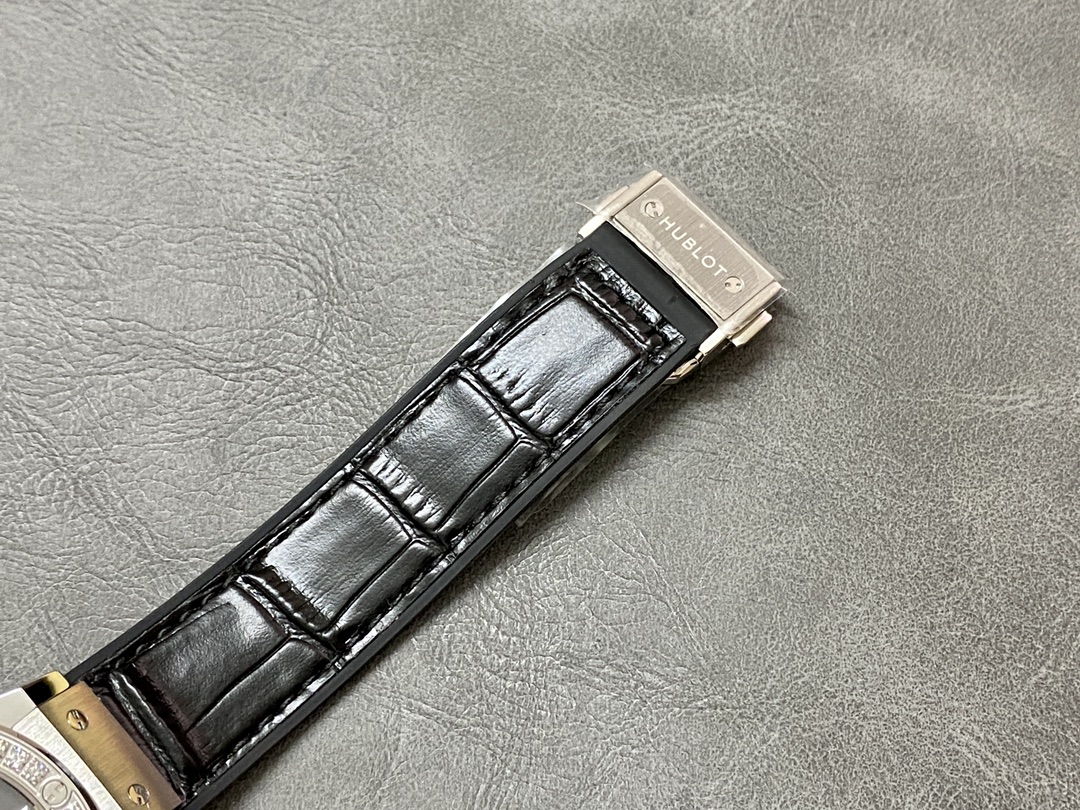 Hublot Classic Fusion 565.nx.1470.lr.1204 38mm