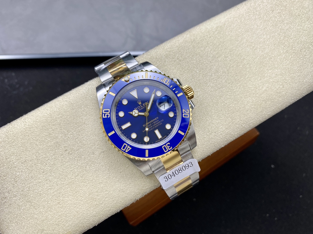 Replica Rolex Submariner Date 116613LB Two Tone Blue Dial 40mm Mens Watch