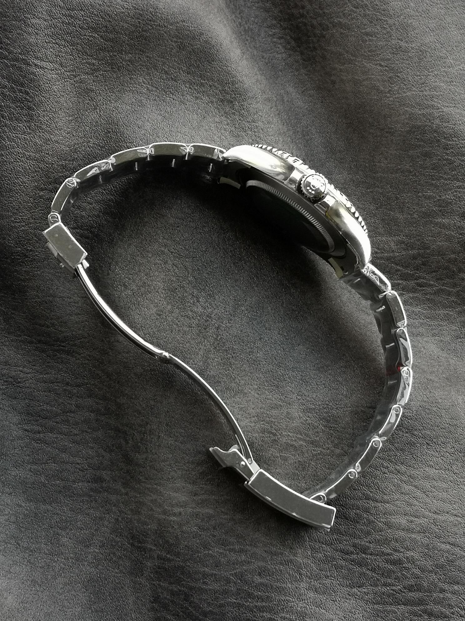 Rolex Yacht-Master 126622 Platinum Bezel Dark Rhodium Grey Dial 40MM Mens Replica Watch