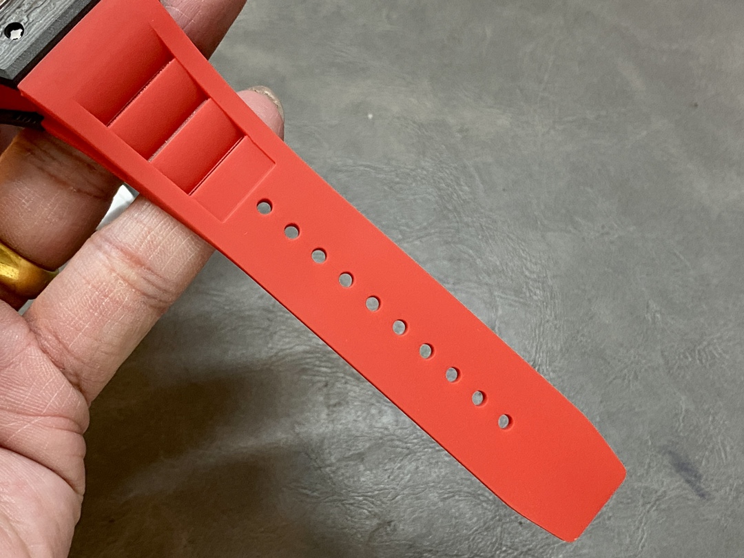 Richard Mille RM 67-02 Extra Flat Italy Carbon TPT Red Yellow