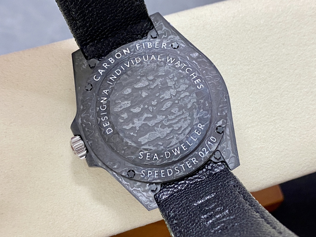 Rolex Sea Dweller DiW Carbon HUNTER ARABIC 43mm Luxury Mens Watch