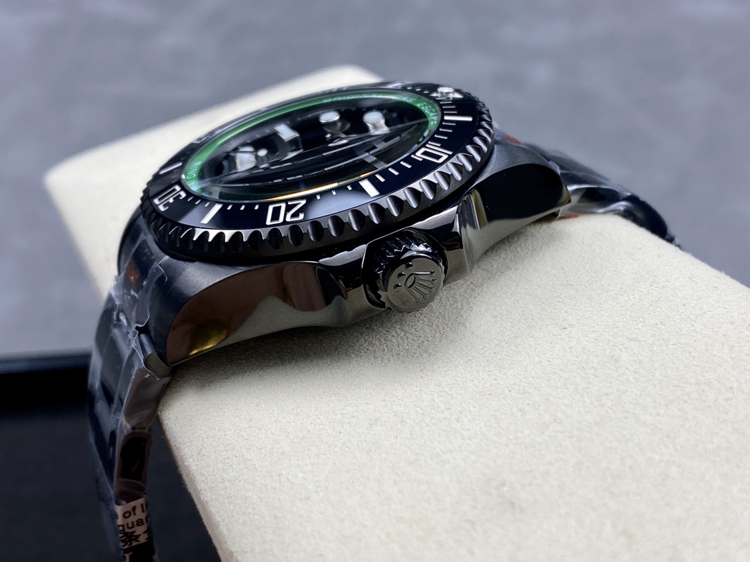 Rolex Sea Dweller Deepsea Mens Blaken Custom Edition 44mm