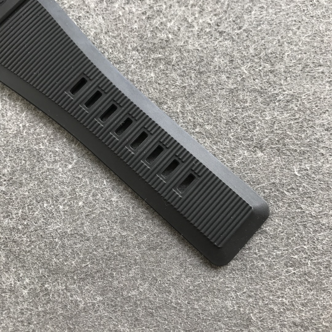 Bell Ross BR 03 92-D-BL-ST/SRB Black Dial