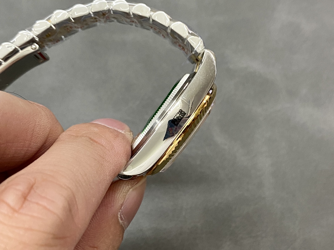 Rolex Datejust 31 Stainless Steel and Yellow Gold Silver Pave Roman Dial m278273 0004 Women's Watch