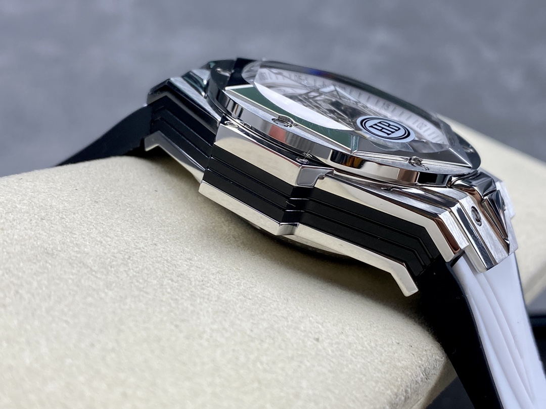 418.NX.2001.RX.1604.MXM20 Hublot Big Bang Titanium