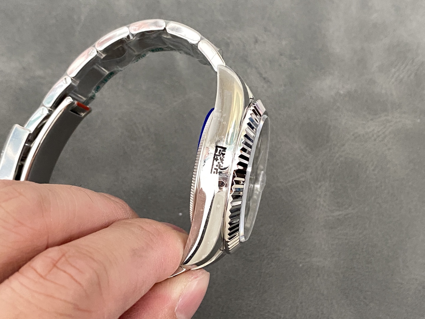 Rolex Sky-Dweller 336934 Fluted Bezel Green Dial 42MM Mens Replica Watch