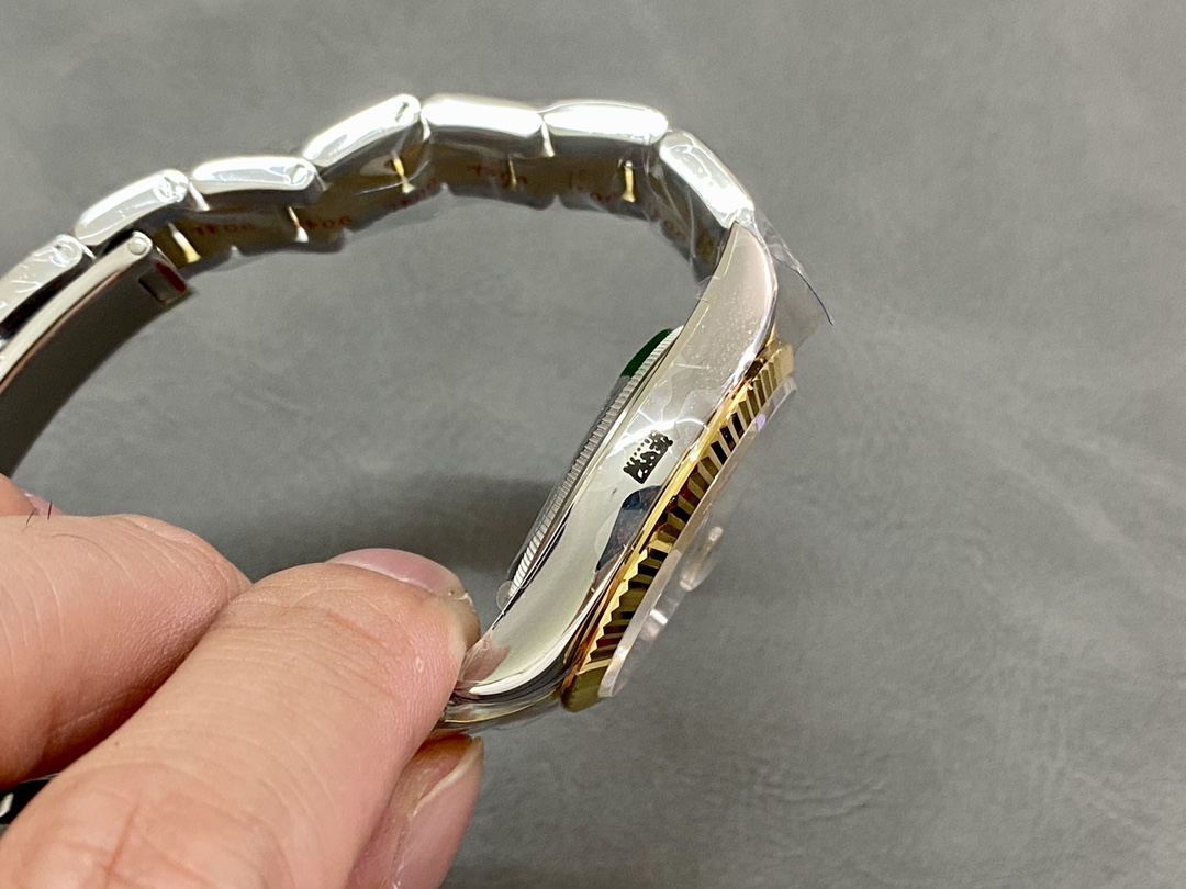 Rolex Datejust 126233 Champagne Index Dial 36MM Unisex Replica Watch