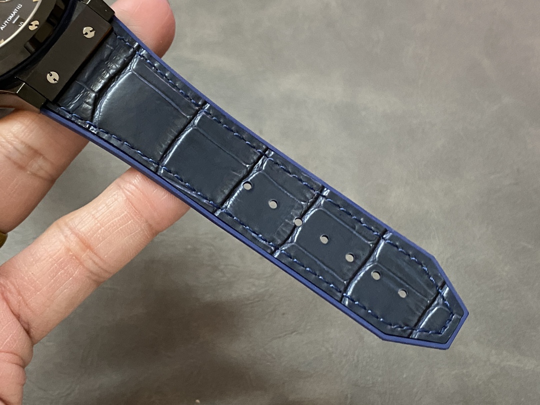 Hublot Classic Fusion Chronograph 541.CM.7170.LR 45MM Mens