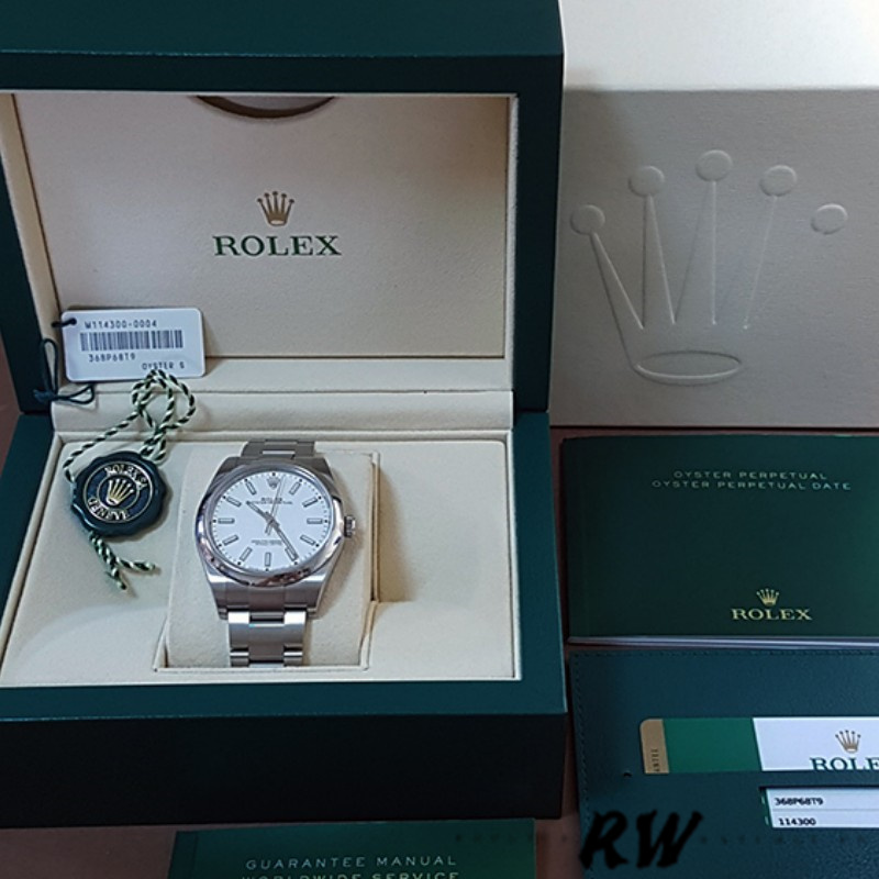 Rolex Oyster Perpetual 114300 White Dial 39mm Mens Replica Watch