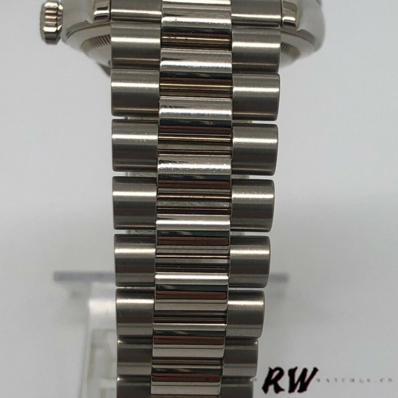 Rolex Day-Date 118206 Platinum White Mother of Pearl Diamond Dial 36mm Unisex Replica Watch