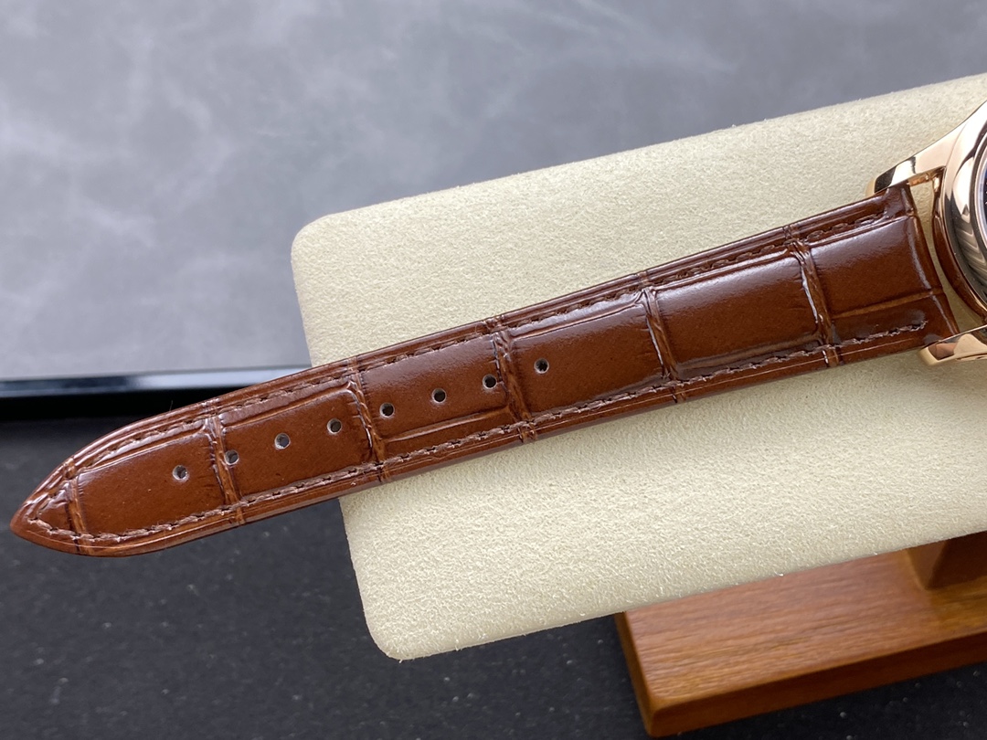 Replica Patek Philippe Complications Rose Gold 5205R 011 40mm Mens Watch