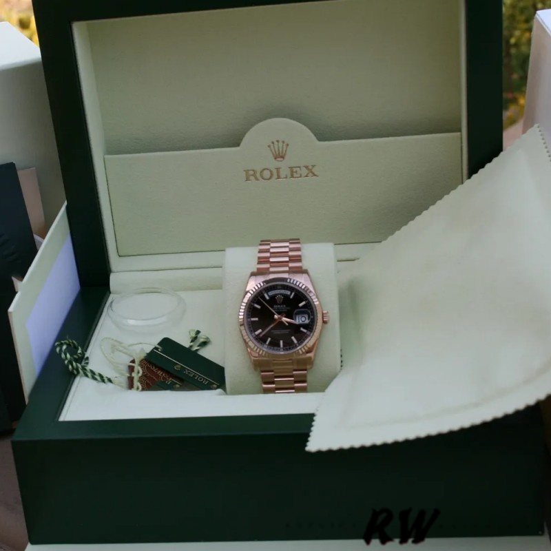 Rolex Day-Date 118235 Black Dial Rose Gold 36mm Unisex Replica Watch