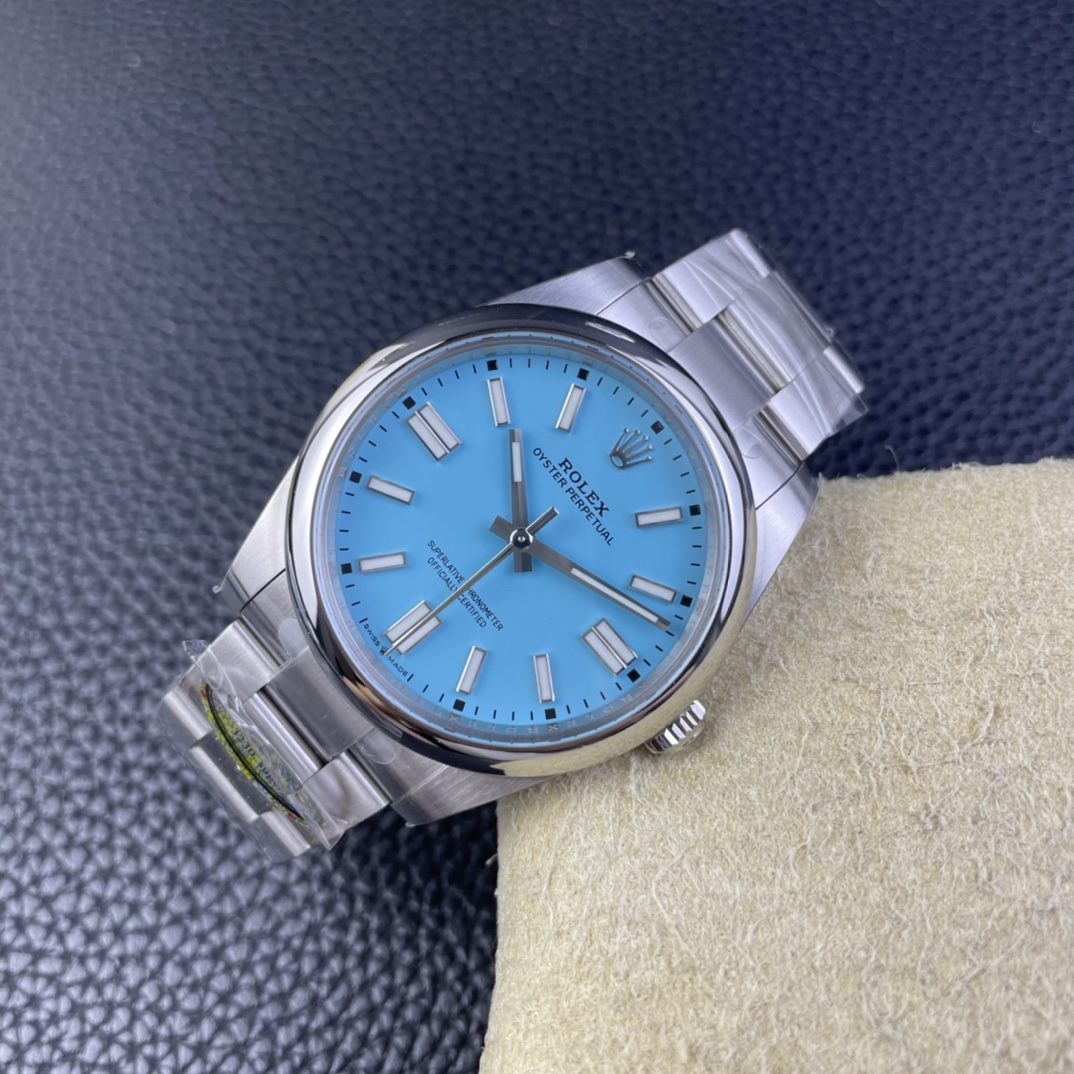 Rolex Men's Oyster Perpetual 41 Turquoise Dial m124300 0006 Men's Watch