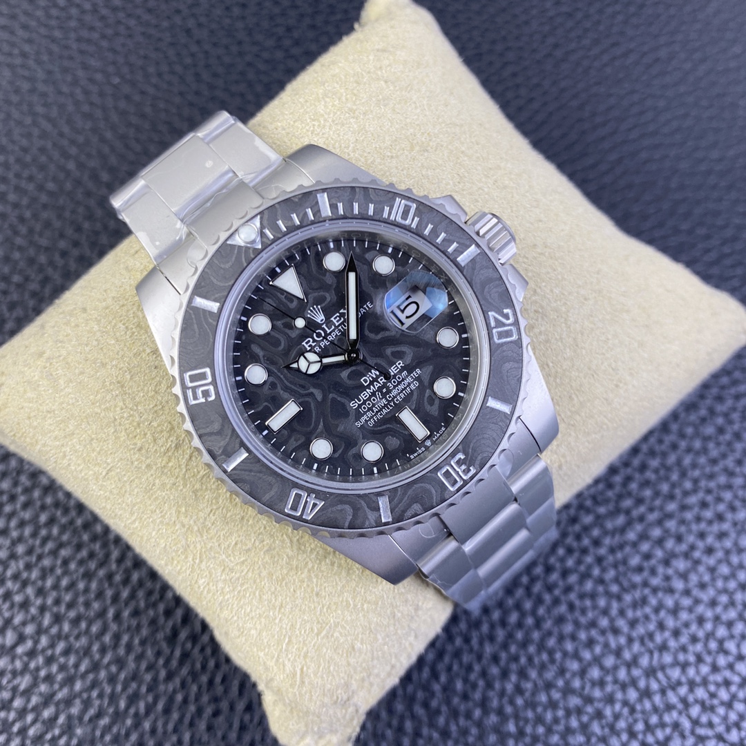 Custom Rolex Submariner Carbon Fiber