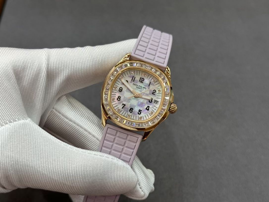 Replica Patek Philippe Aquanaut 5072R 001 Watch For Sale