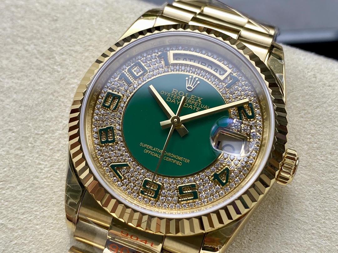 Rolex Day-Date 118238 Yellow Gold Green Diamond Pave Dial 36mm Unisex Replica Watch