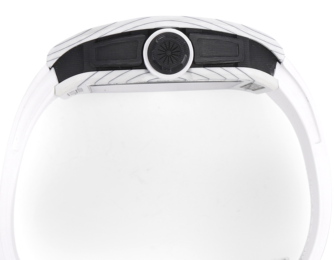 Richard Mille RM61-01 All carbon fiber Ultimate Track