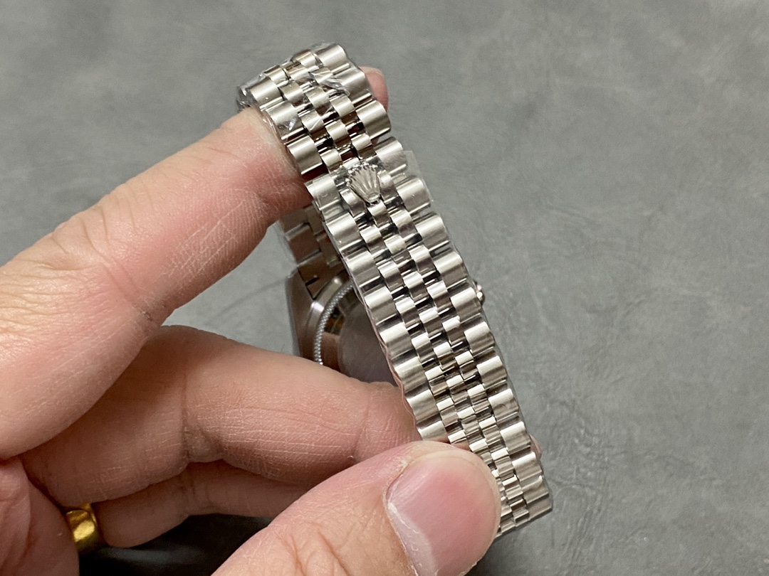 Rolex Datejust Steel White Gold Pink Dial m279384rbr 0003 28mm Lady Replica Watch