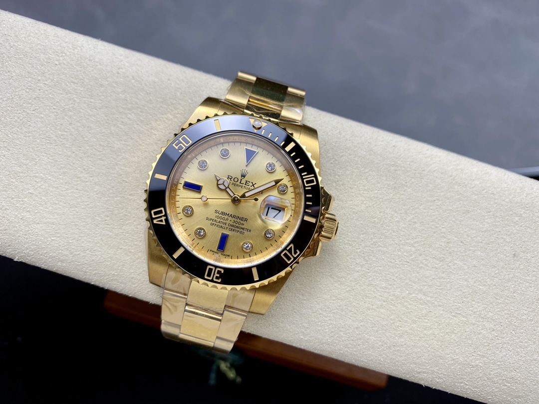 Rolex Submariner 40 18k Champagne Diamond Dial Black Bezel 16613T Gold Watch