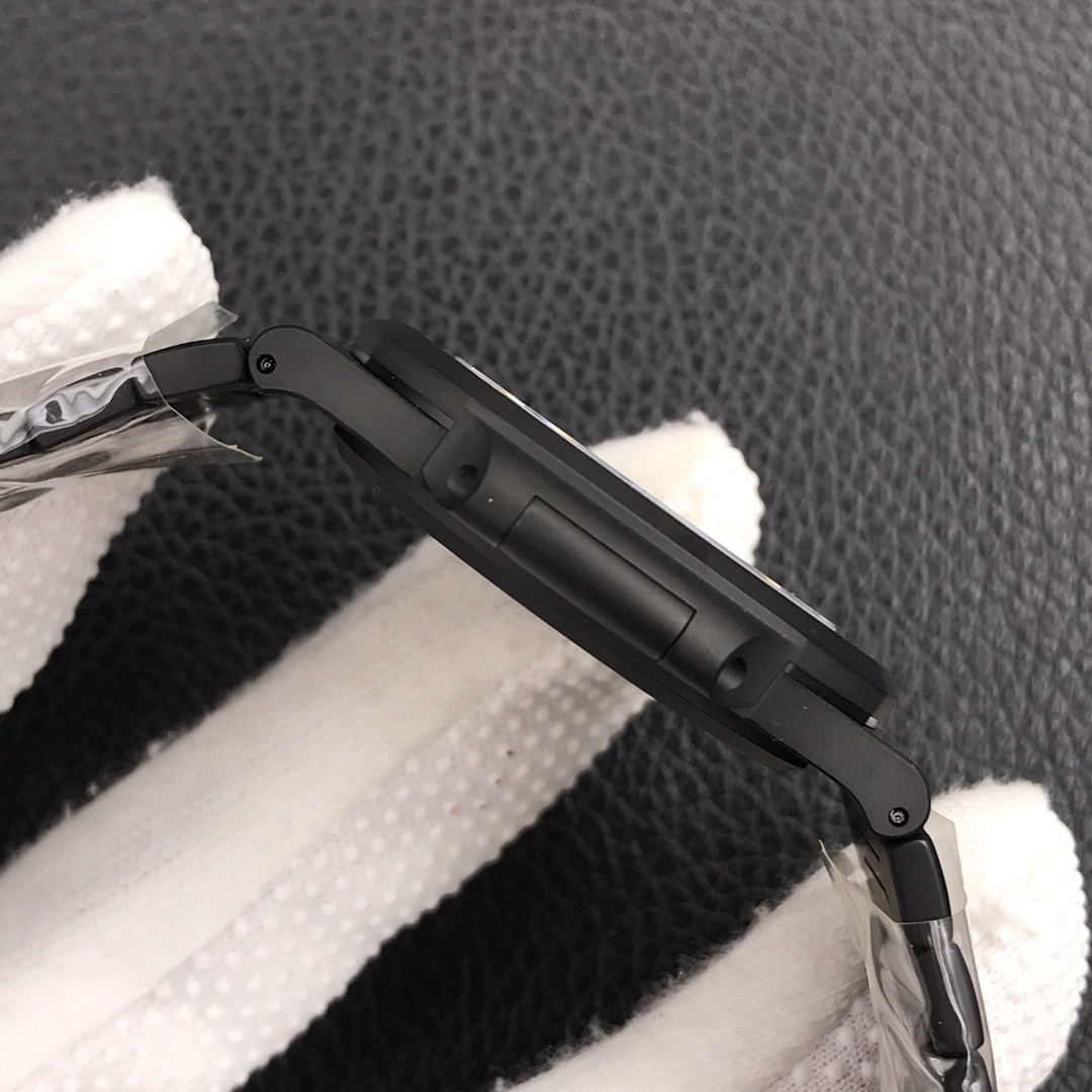 Replica Patek Philippe Nautilus 5711 40MM Mens Watch