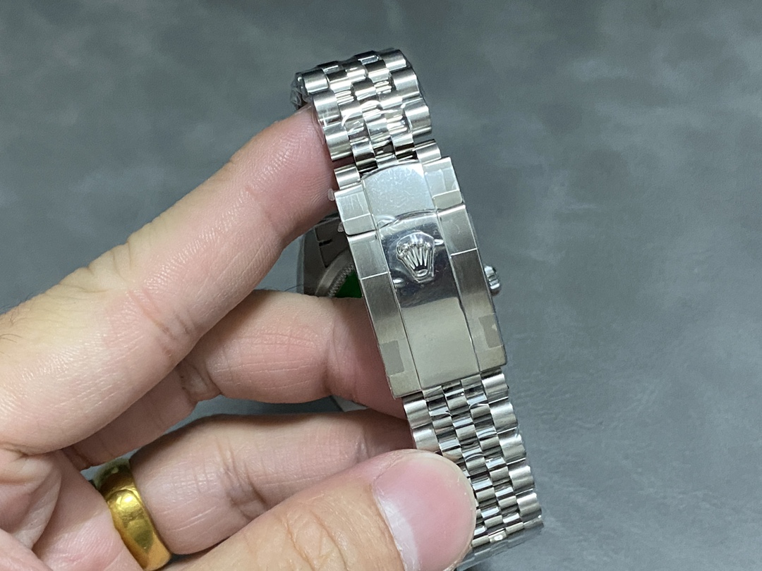 Rolex Datejust 36mm Stainless Steel White Roman Jubilee m126284rbr 0017