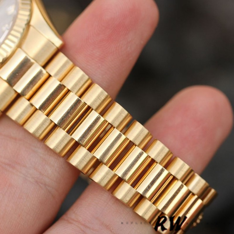 Rolex Day-Date 118238 Black Mother of Pearl Diamond Dial 36mm Unisex Replica Watch