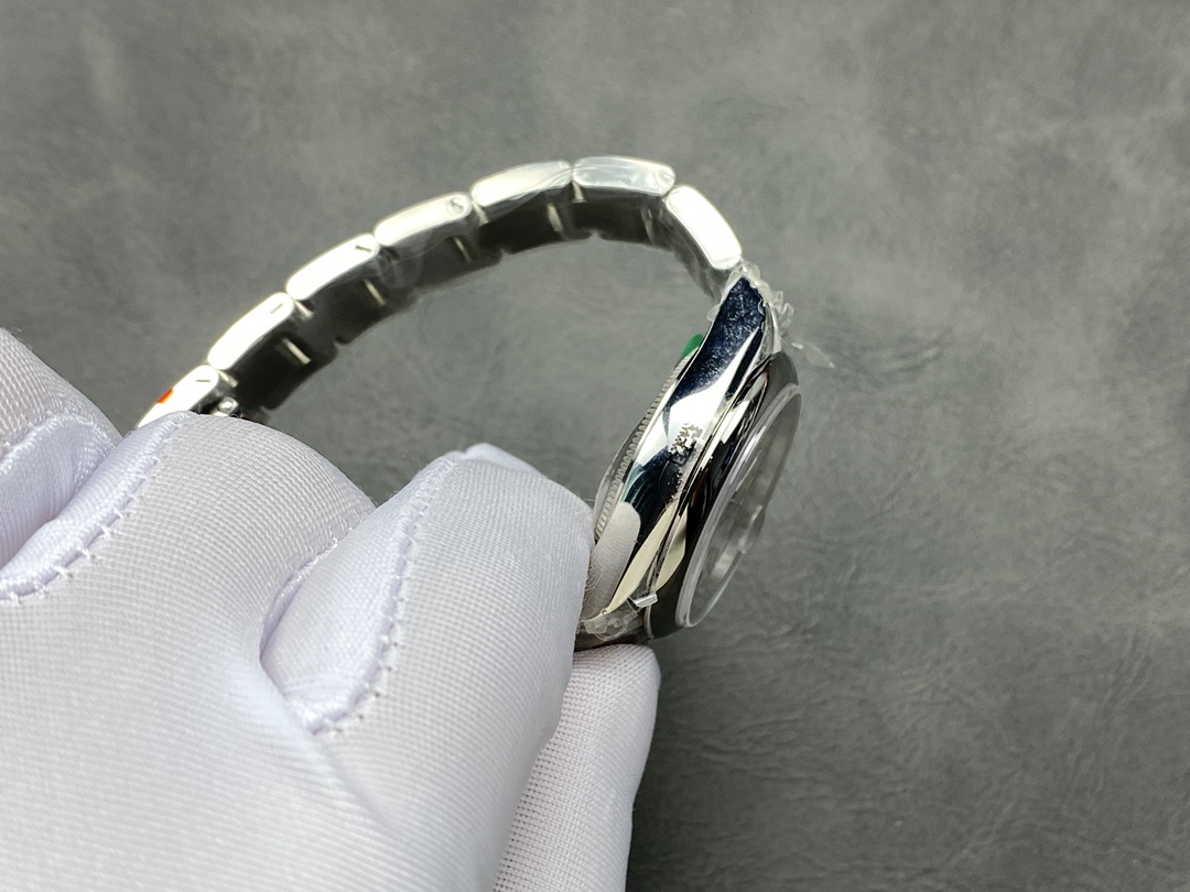 Rolex Datejust 31 Silver Dial Domed Bezel 278240 0005 Women's Watch