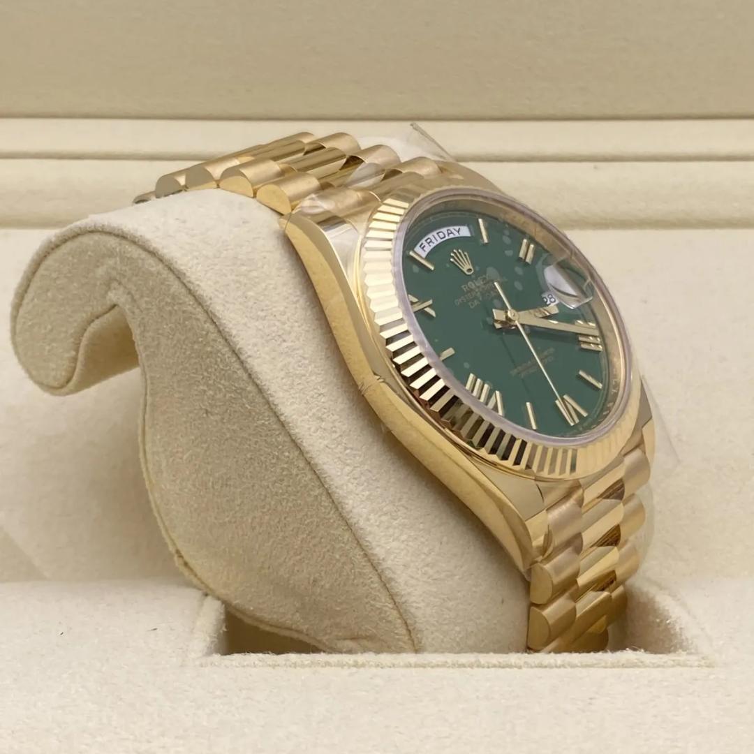 Rolex Day Date 40 President 228238 0061