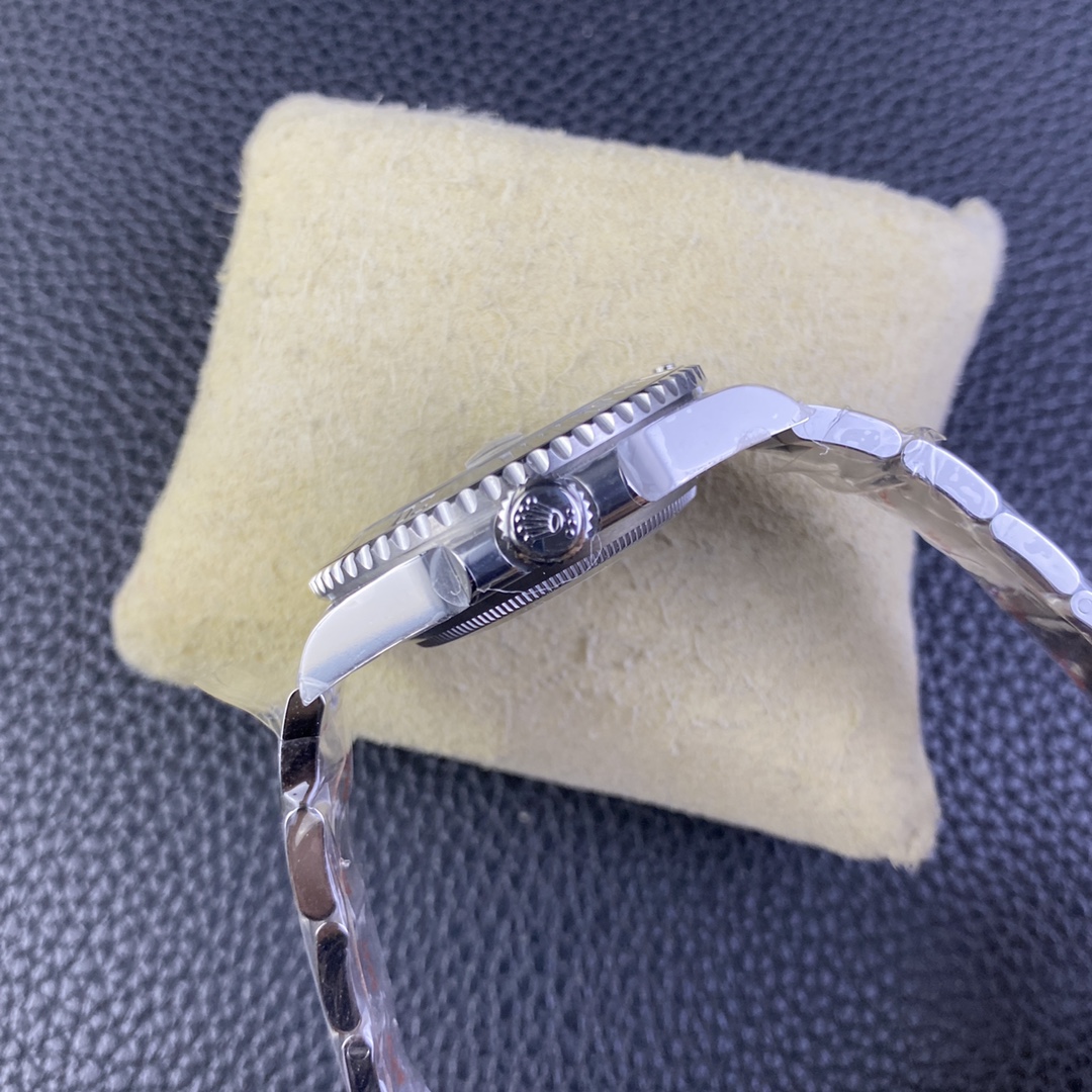 Rolex Submariner Date 116610LN Stainless Steel Oyster 41MM Black Dial Mens Replica Watch