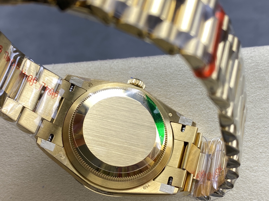 Rolex Day Date 118238 Black Diamond Dial Fluted Bezel 36mm Mens Replica Watch