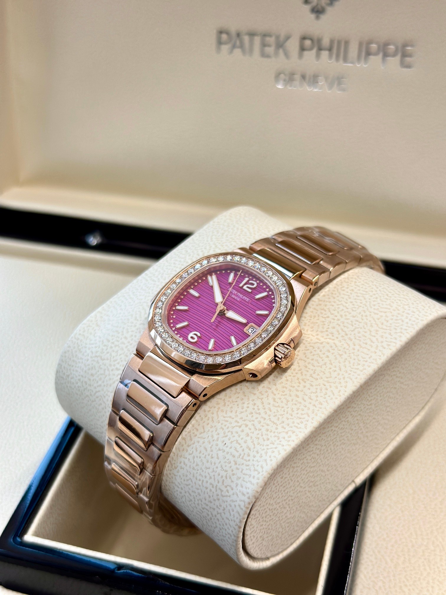 Patek Philippe Nautilus 7010 1R 013 Purple Dial 32mm